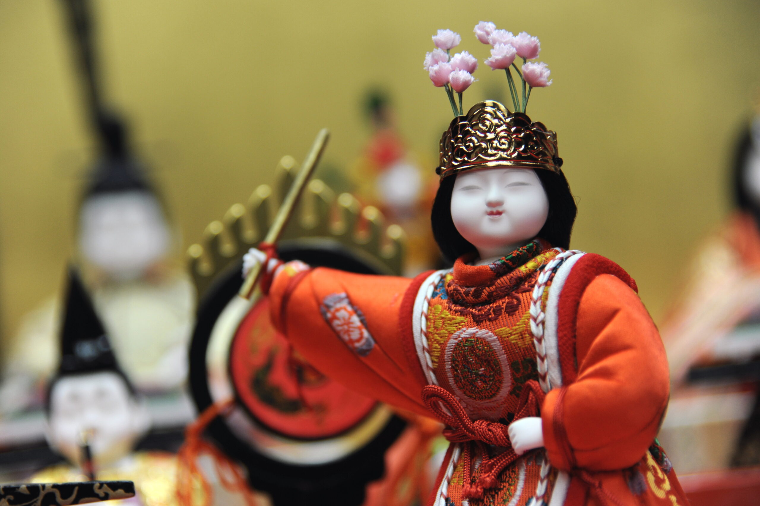 ひな人形　秀月 絢爛豪華な立雛 | 人形の秀月 雛人形、五月人形、鎧・兜の製造卸元